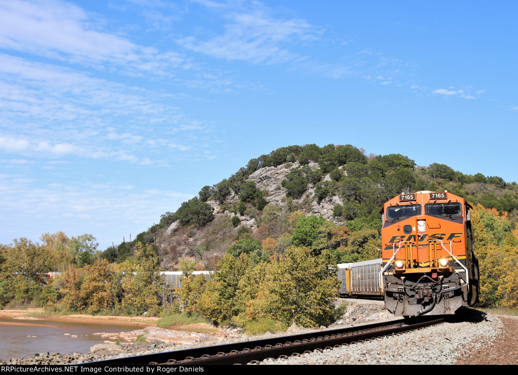 BNSF 7165 at Crusher Oklahoma